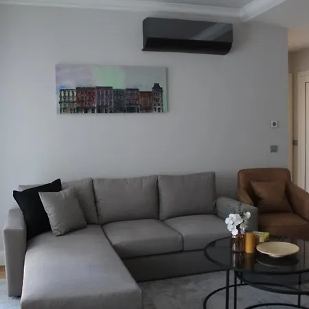 Breezy In Taksim360 イスタンブール